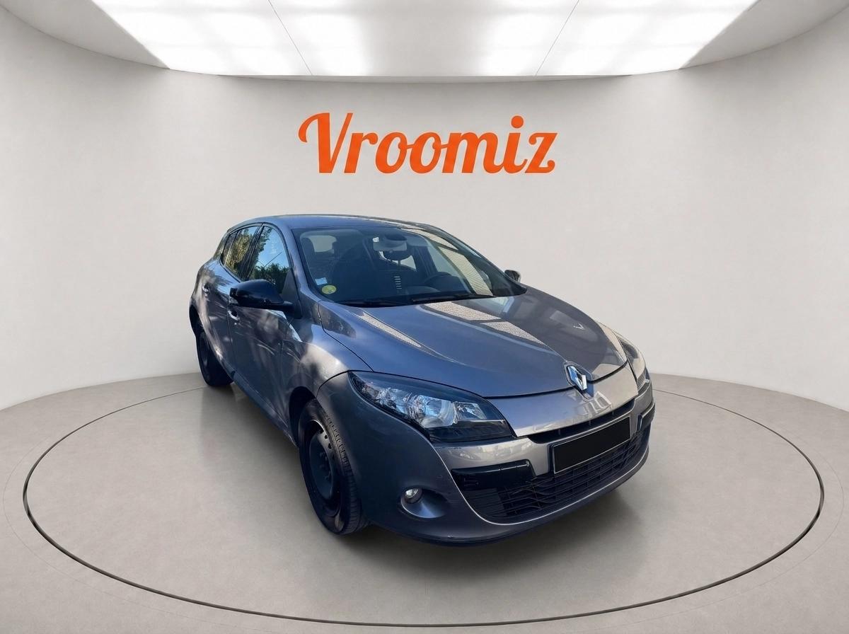 RENAULT Megane