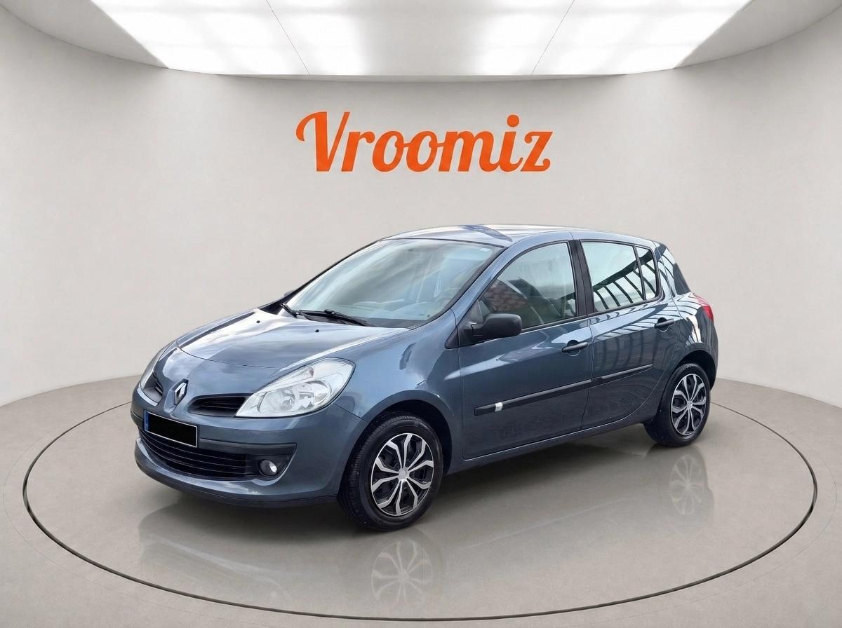 RENAULT Clio