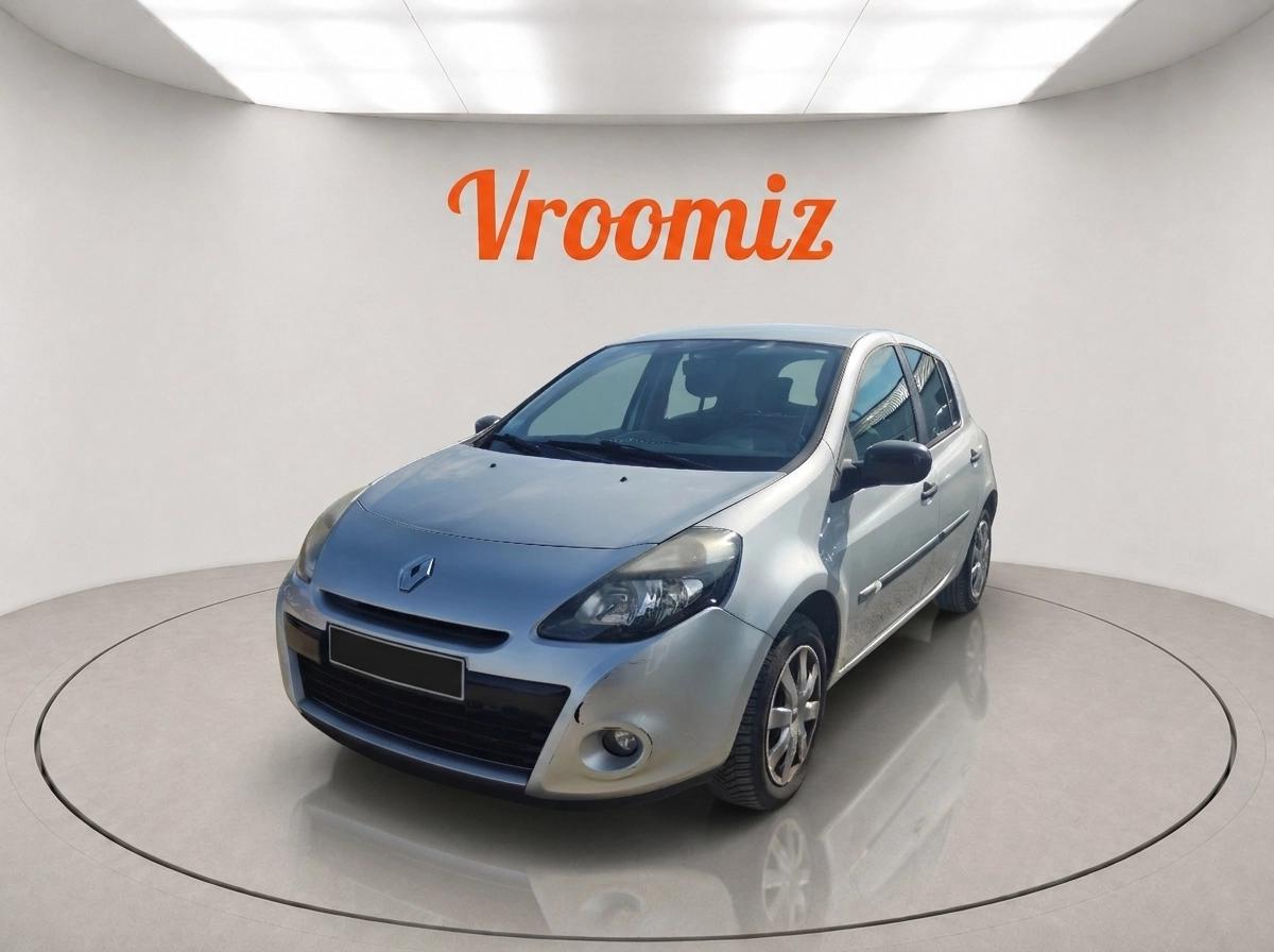 RENAULT Clio