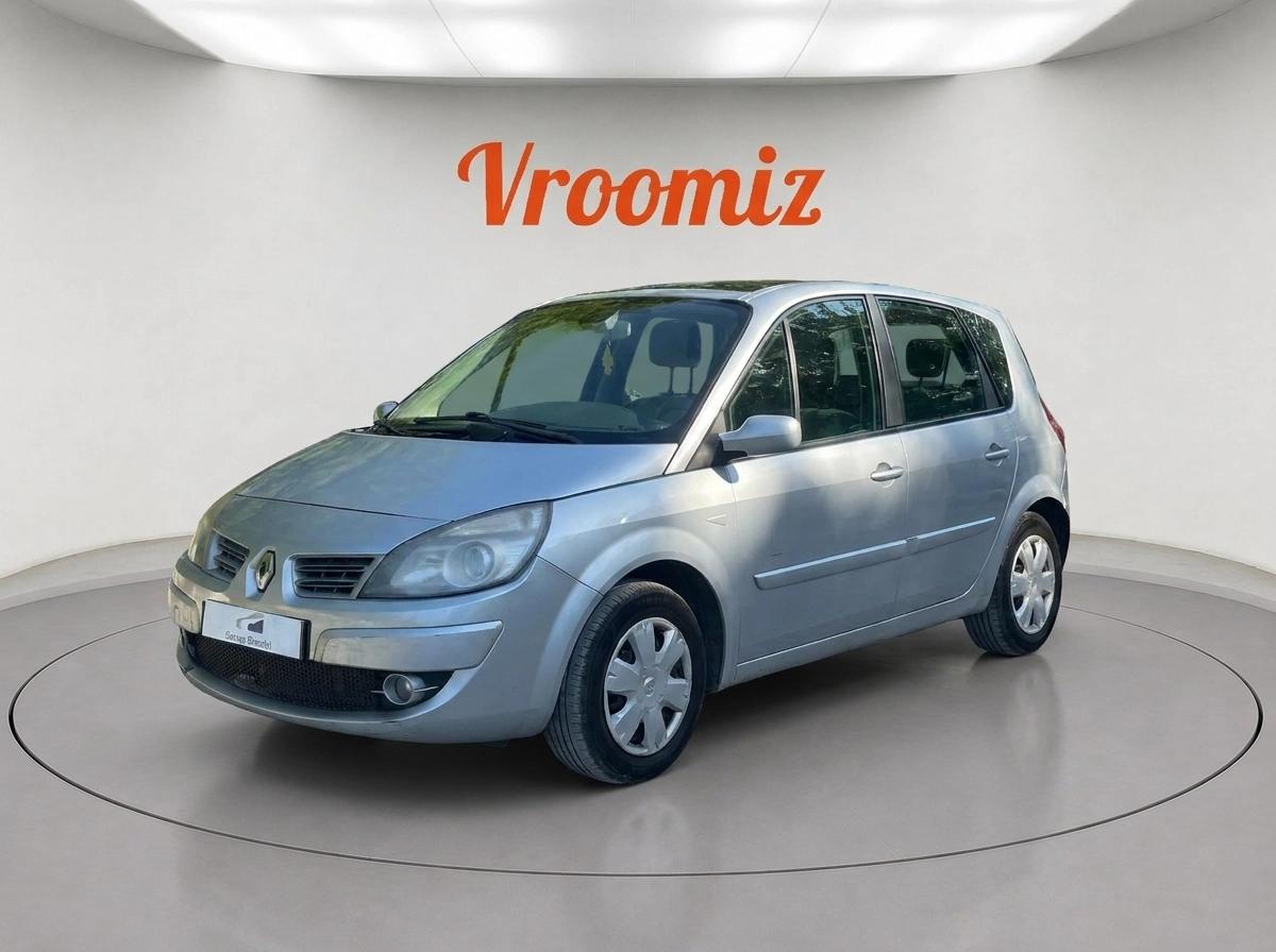 RENAULT Scenic