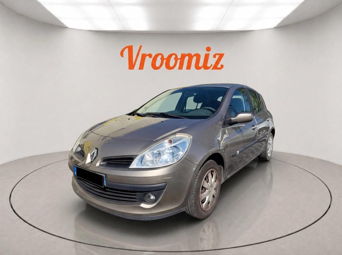 RENAULT Clio