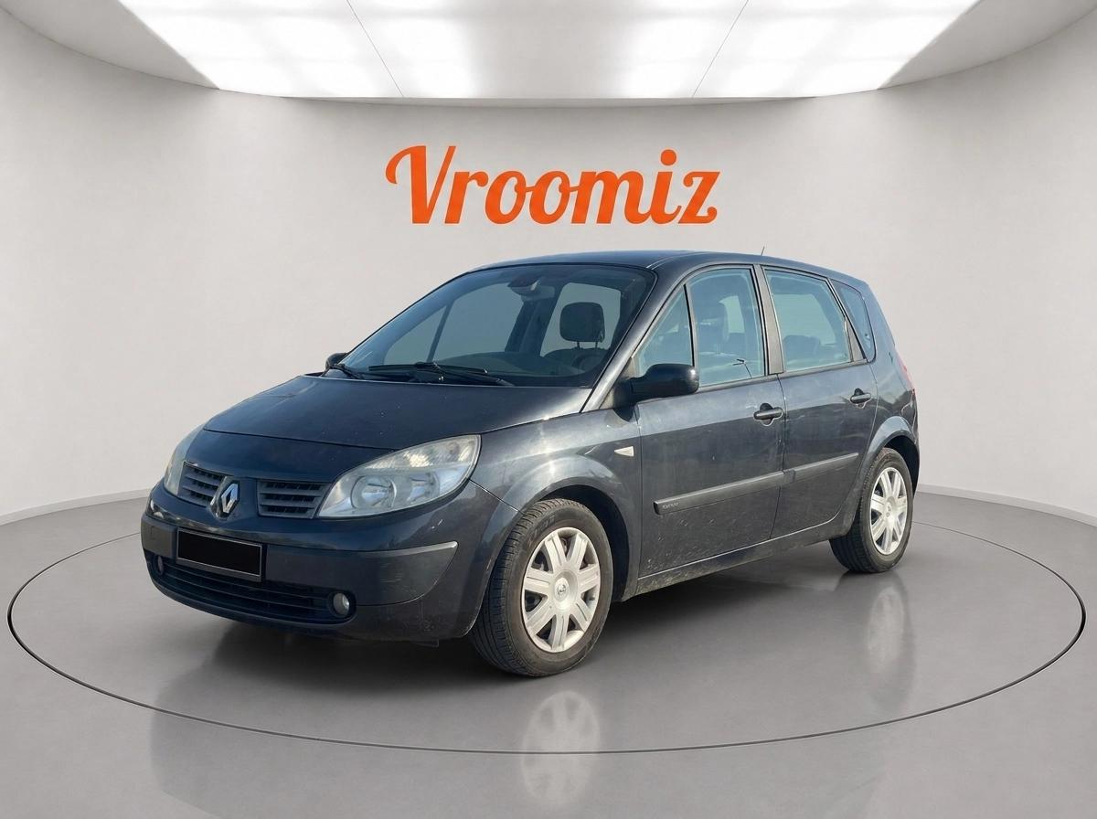 RENAULT Scenic