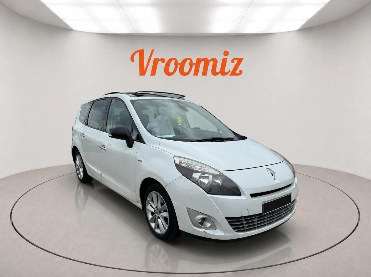 RENAULT Grand Scenic