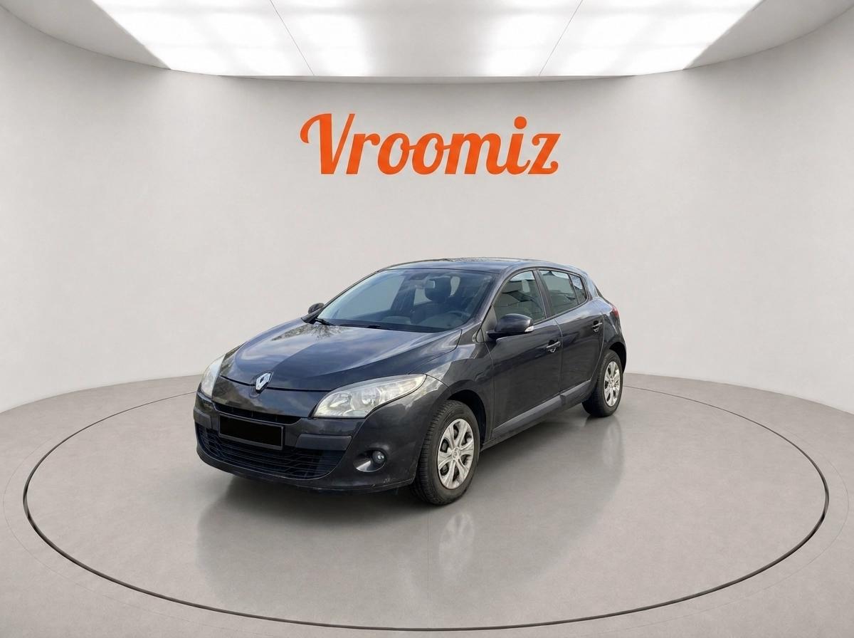 RENAULT Megane