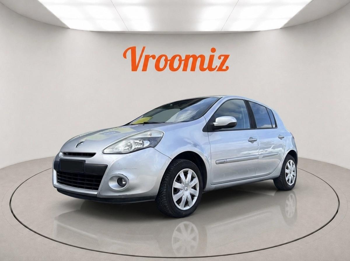 RENAULT Clio