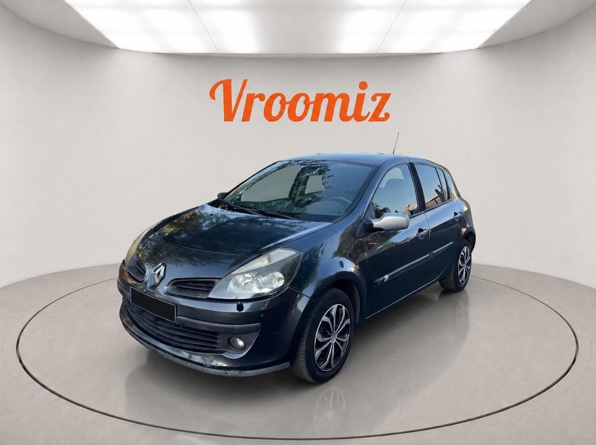RENAULT Clio
