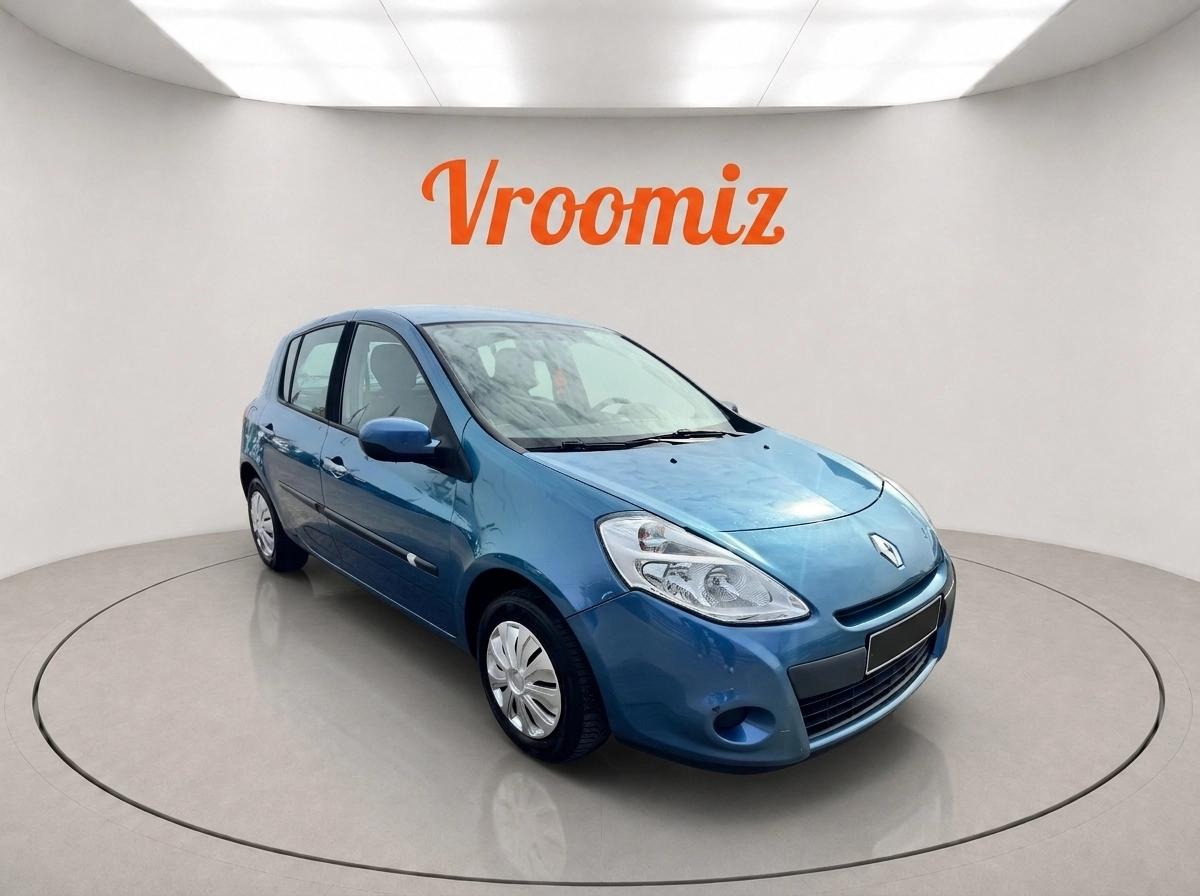 RENAULT Clio