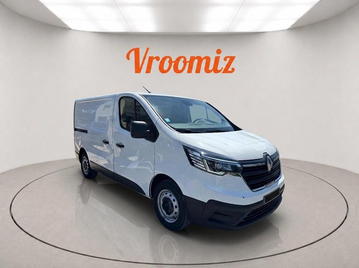 RENAULT Trafic