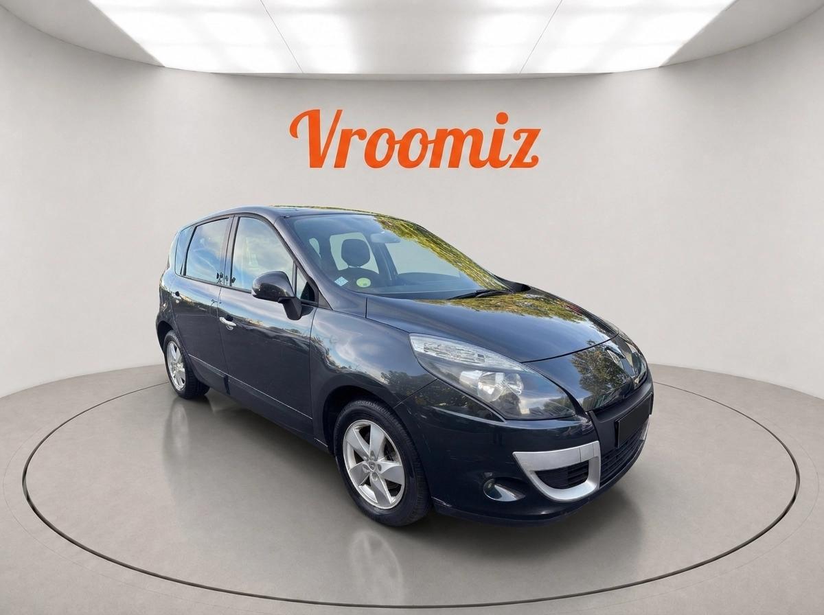 RENAULT Scenic
