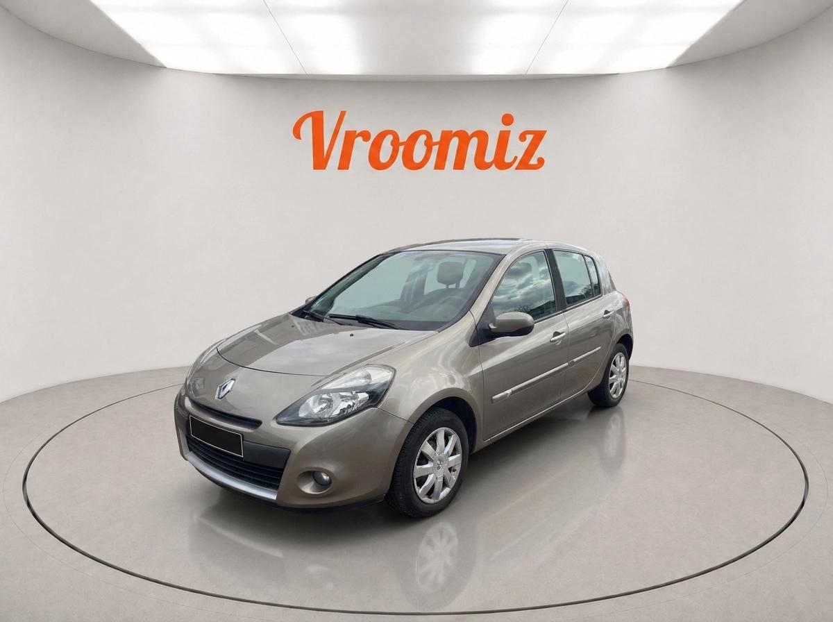 RENAULT Clio
