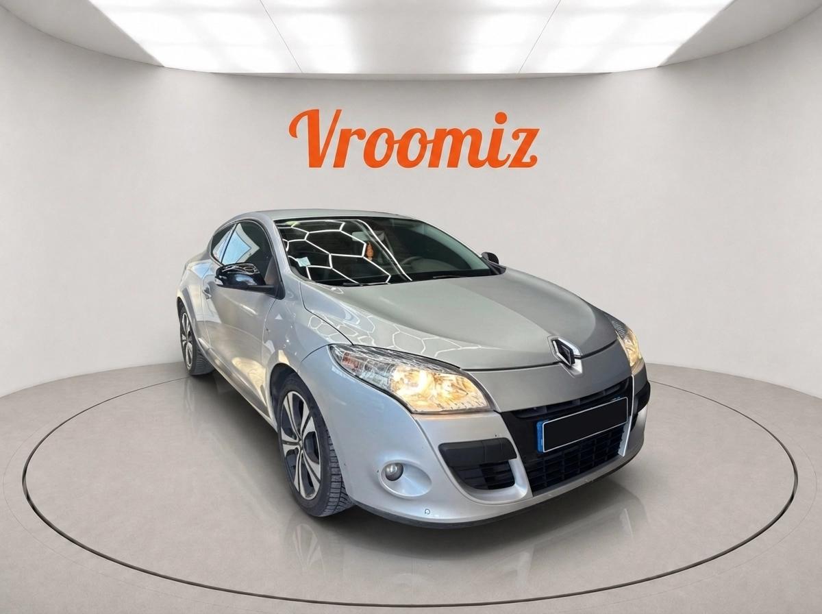 RENAULT Megane