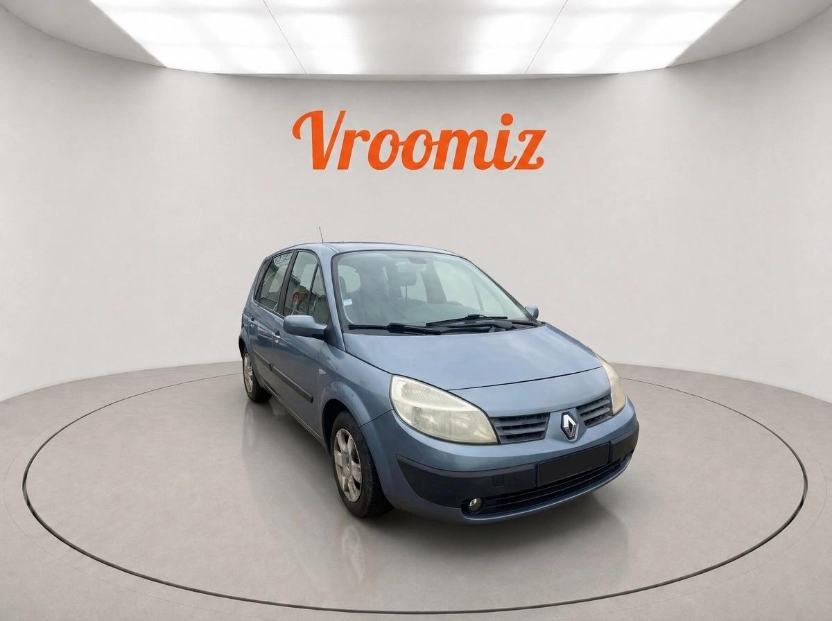 RENAULT Scenic