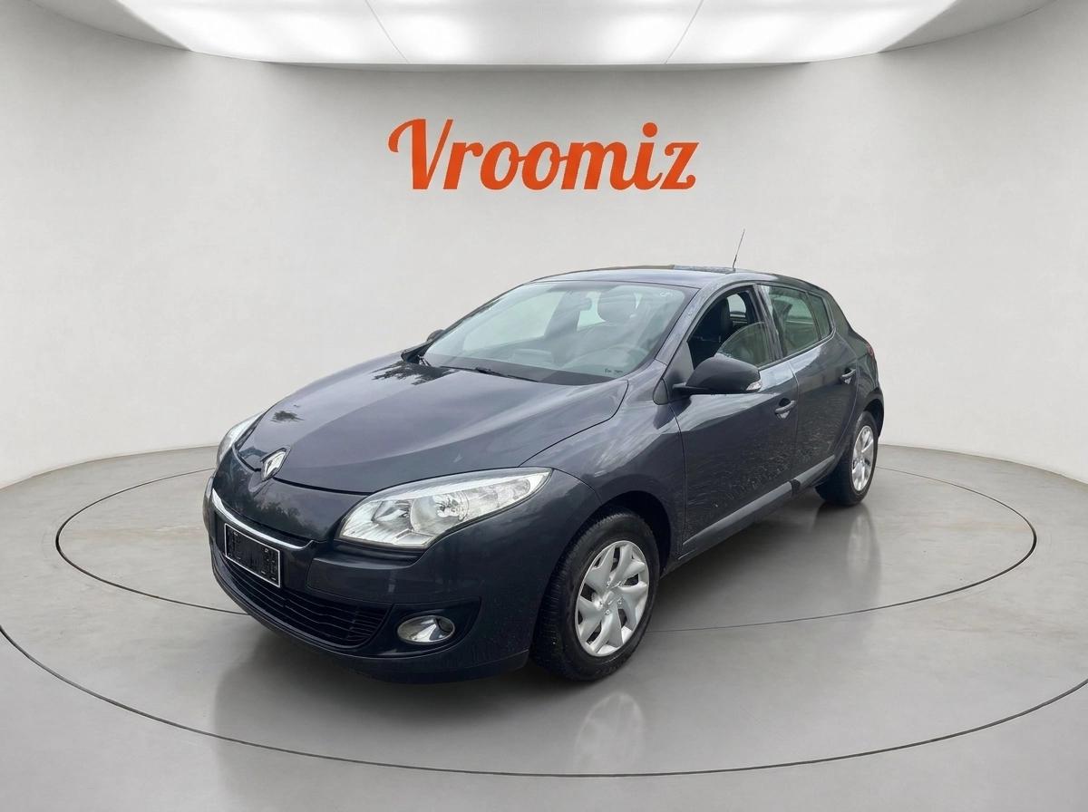 RENAULT Megane