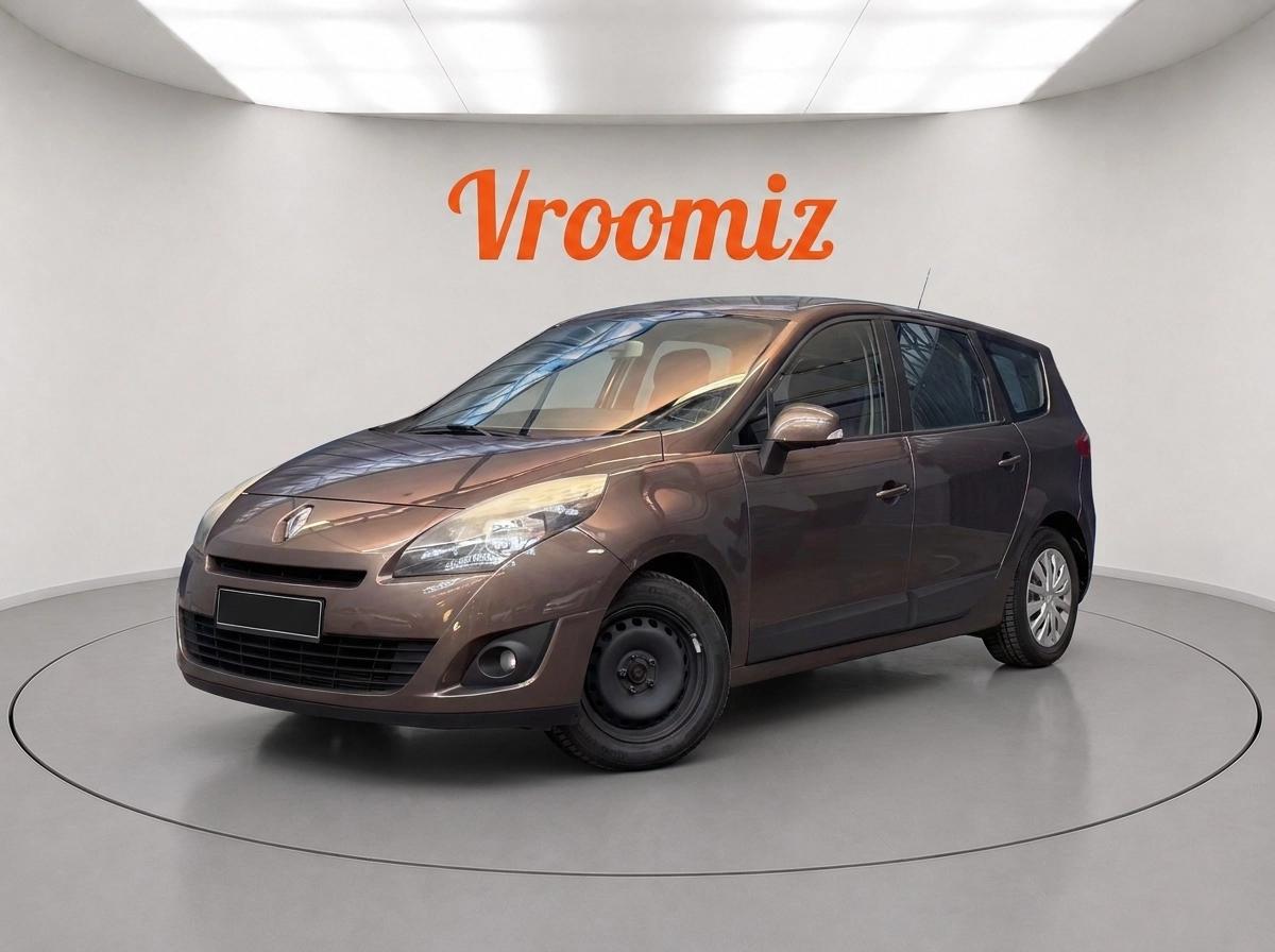 RENAULT Grand Scenic