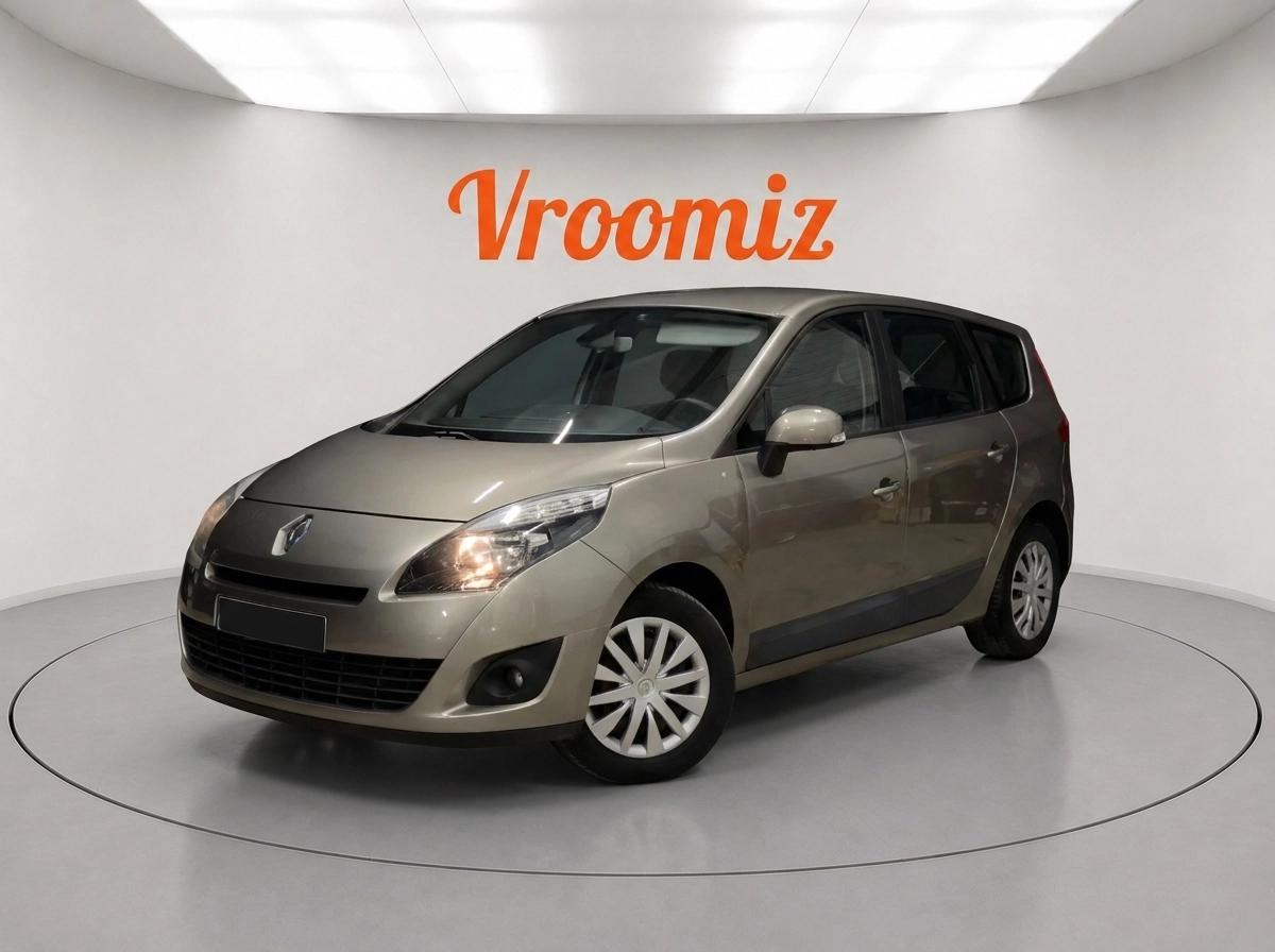 RENAULT Scenic