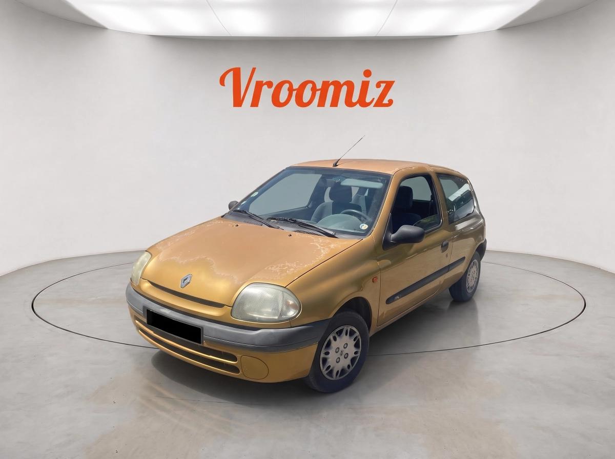 RENAULT Clio