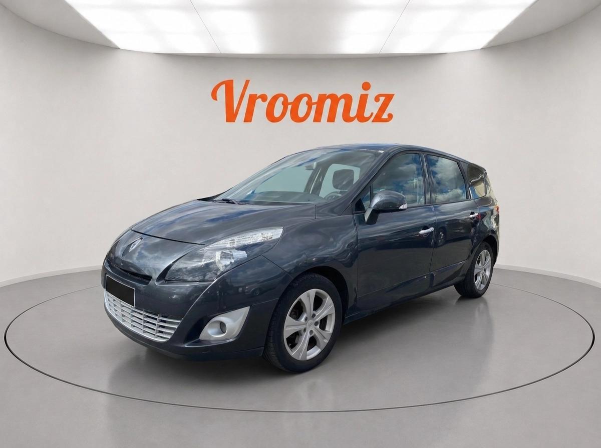RENAULT Grand Scenic