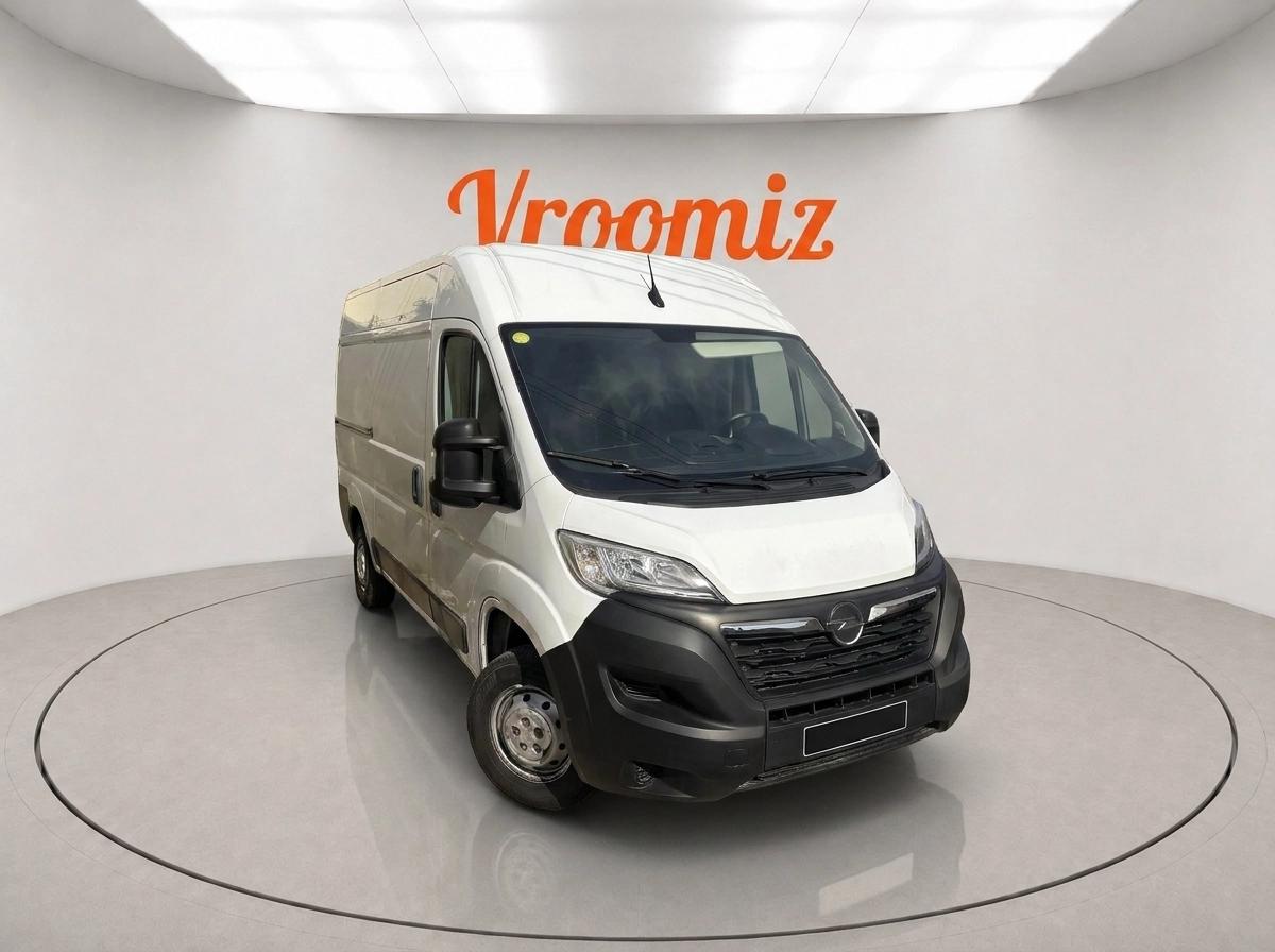 Opel Movano Vu