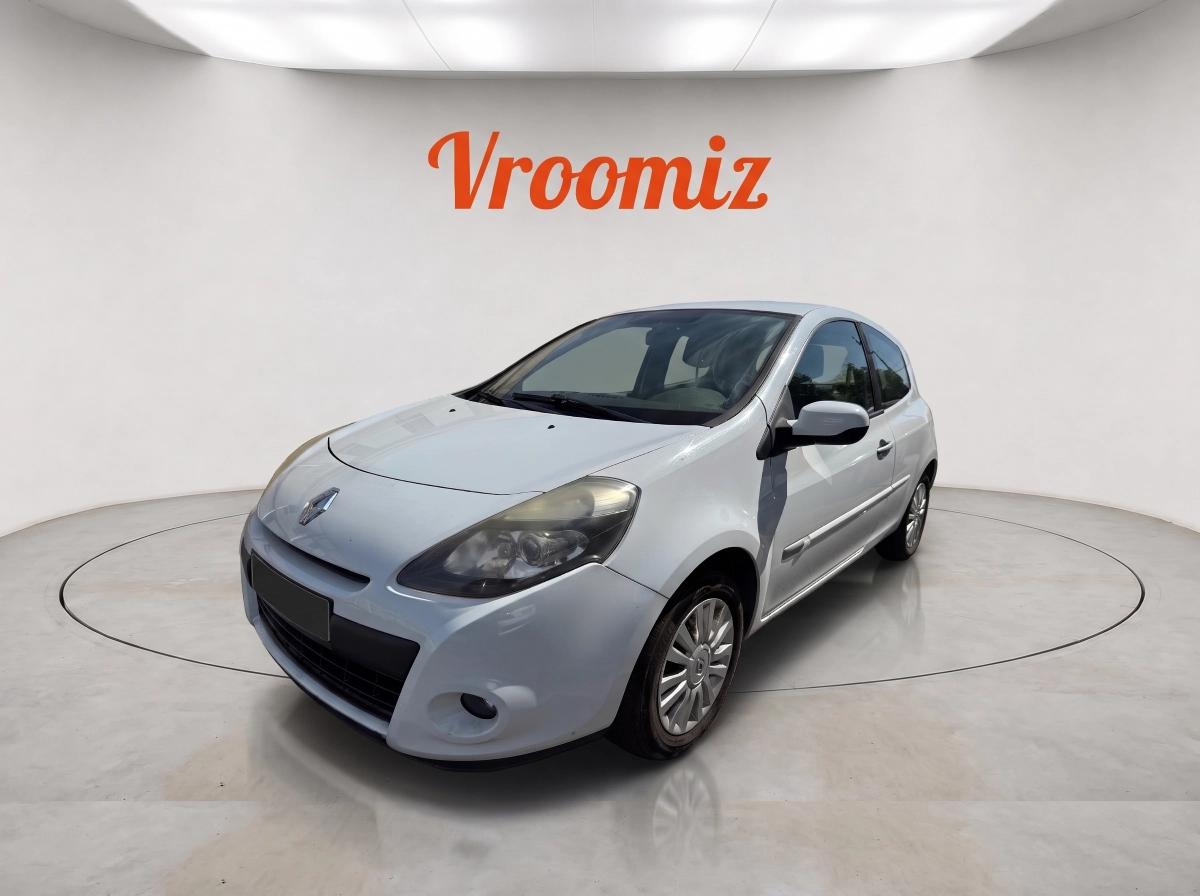 RENAULT Clio