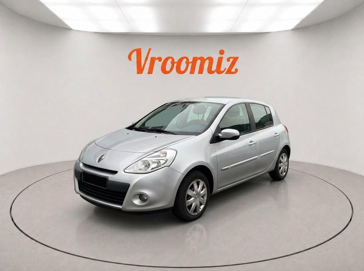 RENAULT Clio