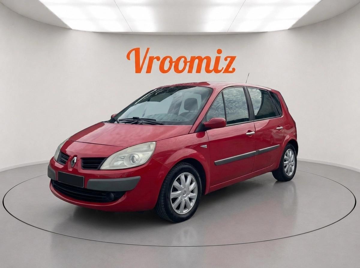 RENAULT Scenic