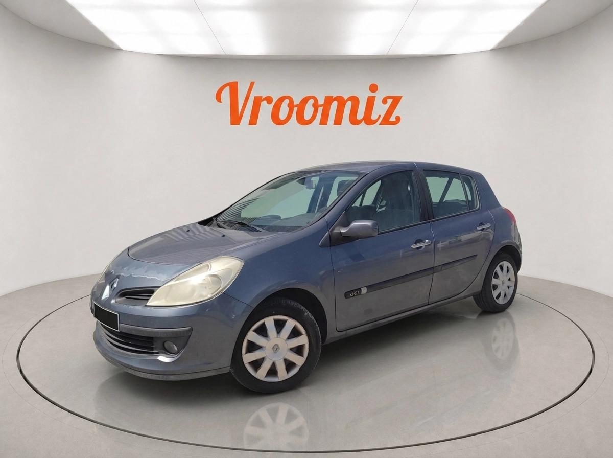 RENAULT Clio