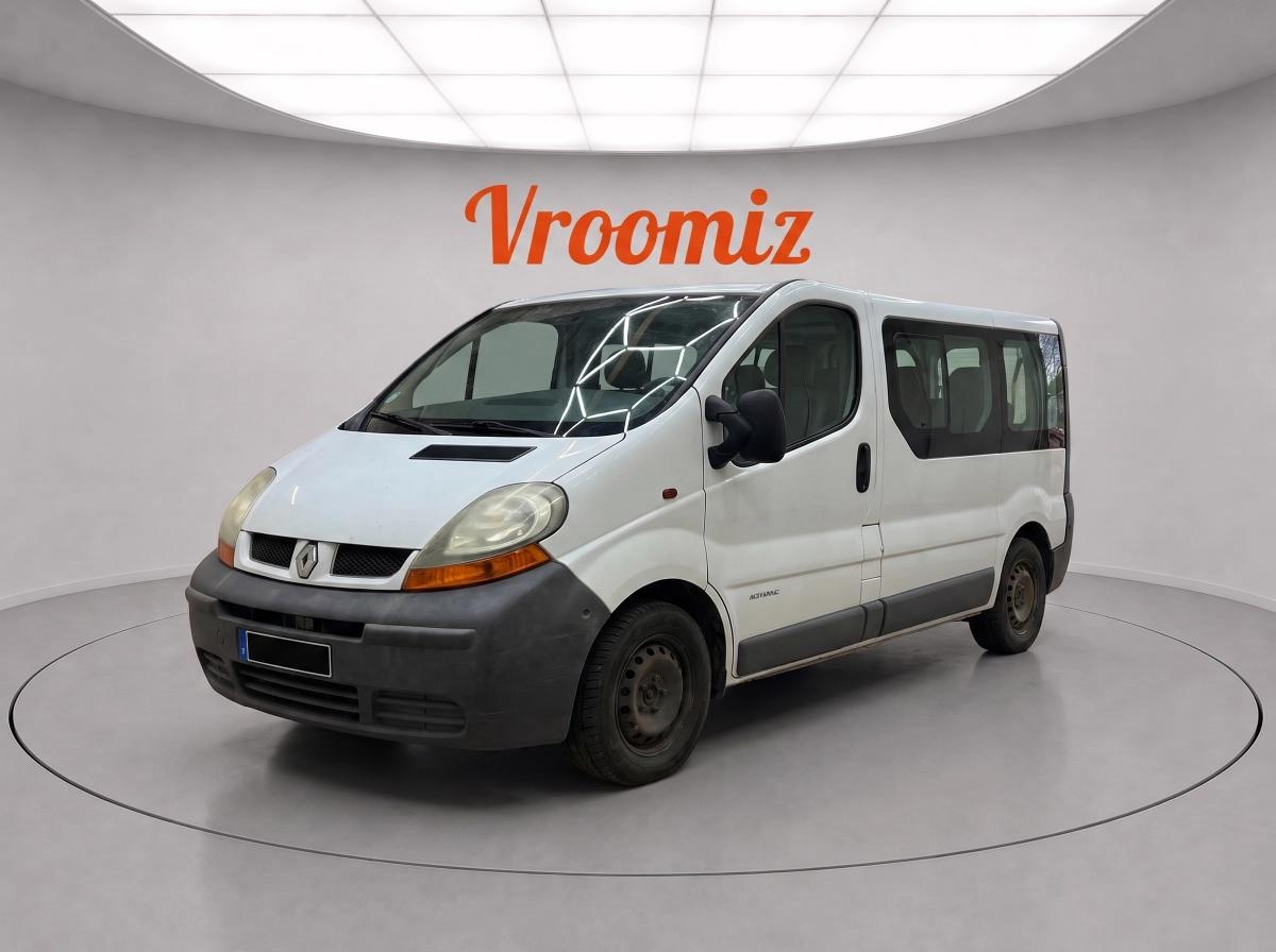 RENAULT Trafic