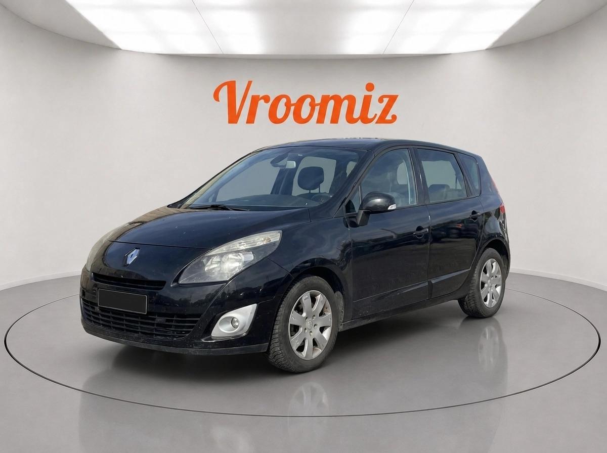 RENAULT Grand Scenic