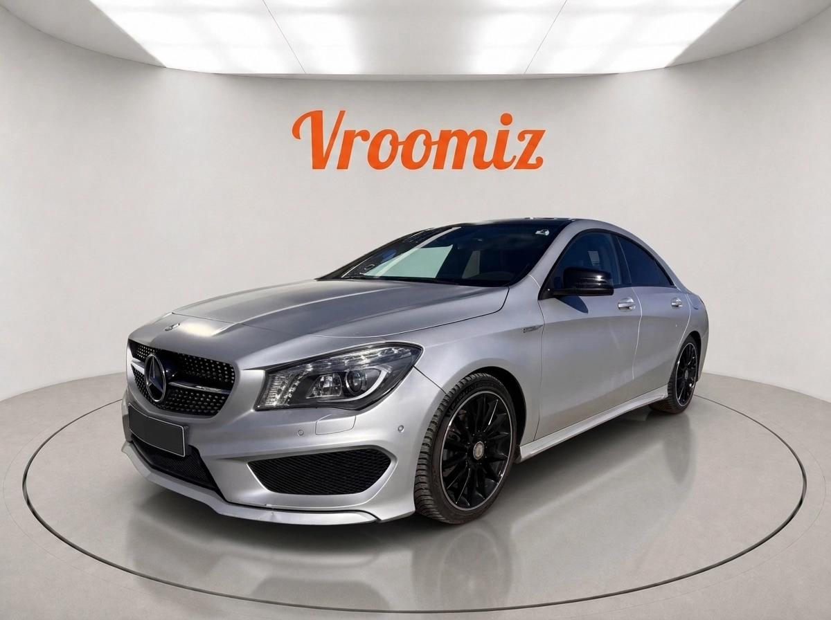Mercedes-Benz Classe CLA I berline Phase 1