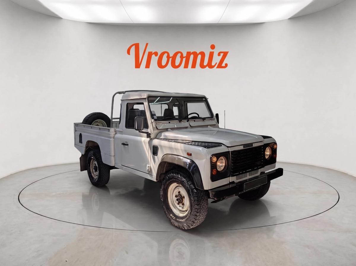 Land-Rover Defender
